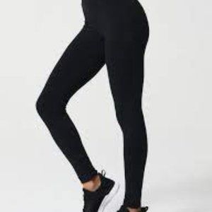 NUX no noise light compression tenacious tights